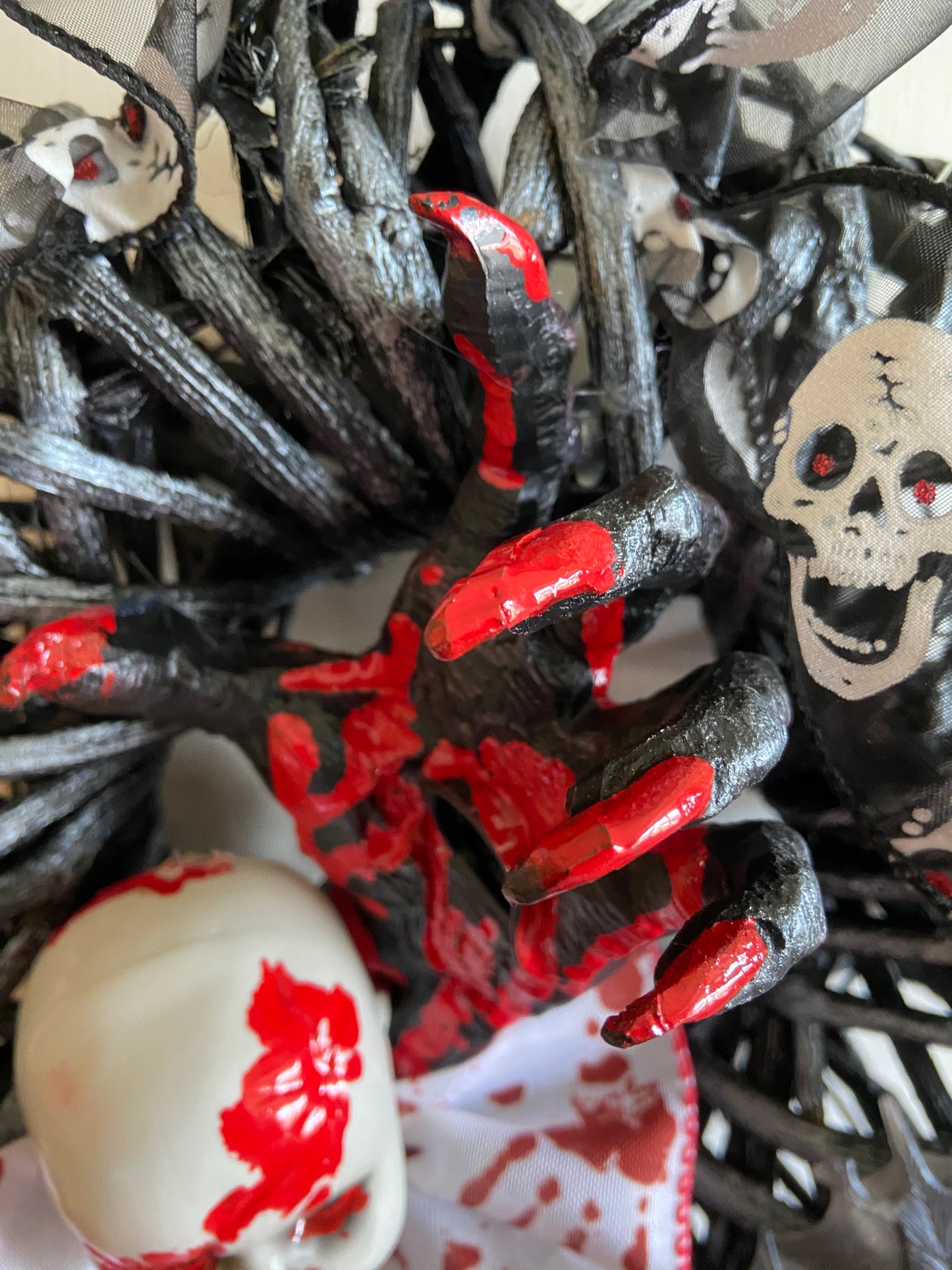 Twisted Halloween Wreath